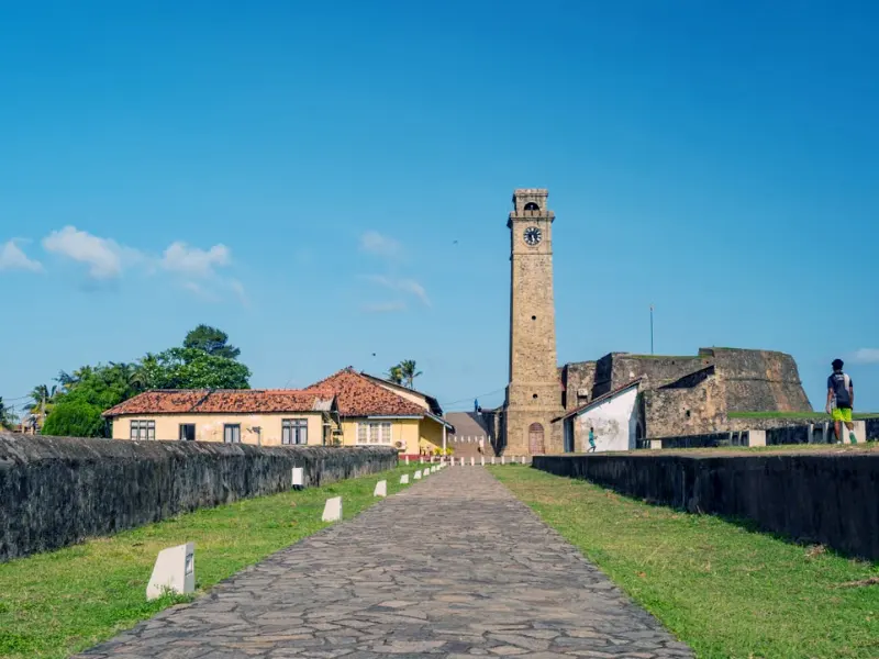 Sri Lanka Dutch heritage trail for Dutch travellers featuring forts, colonial architecture and historic coastal sites