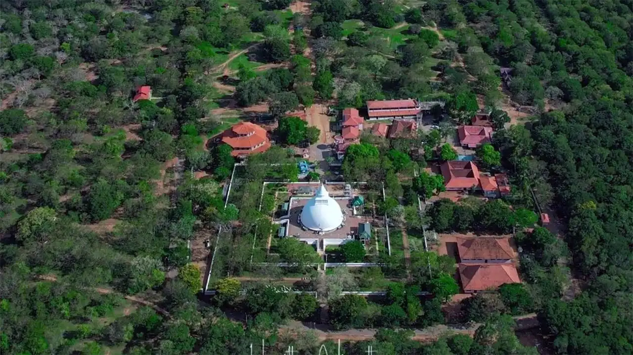 Kiri Vehera Buddhist stupa in Kataragama, Sri Lanka