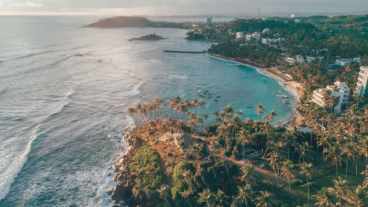 Extend your Sri Lanka trip from Mirissa to nearby beaches and coastal attractions