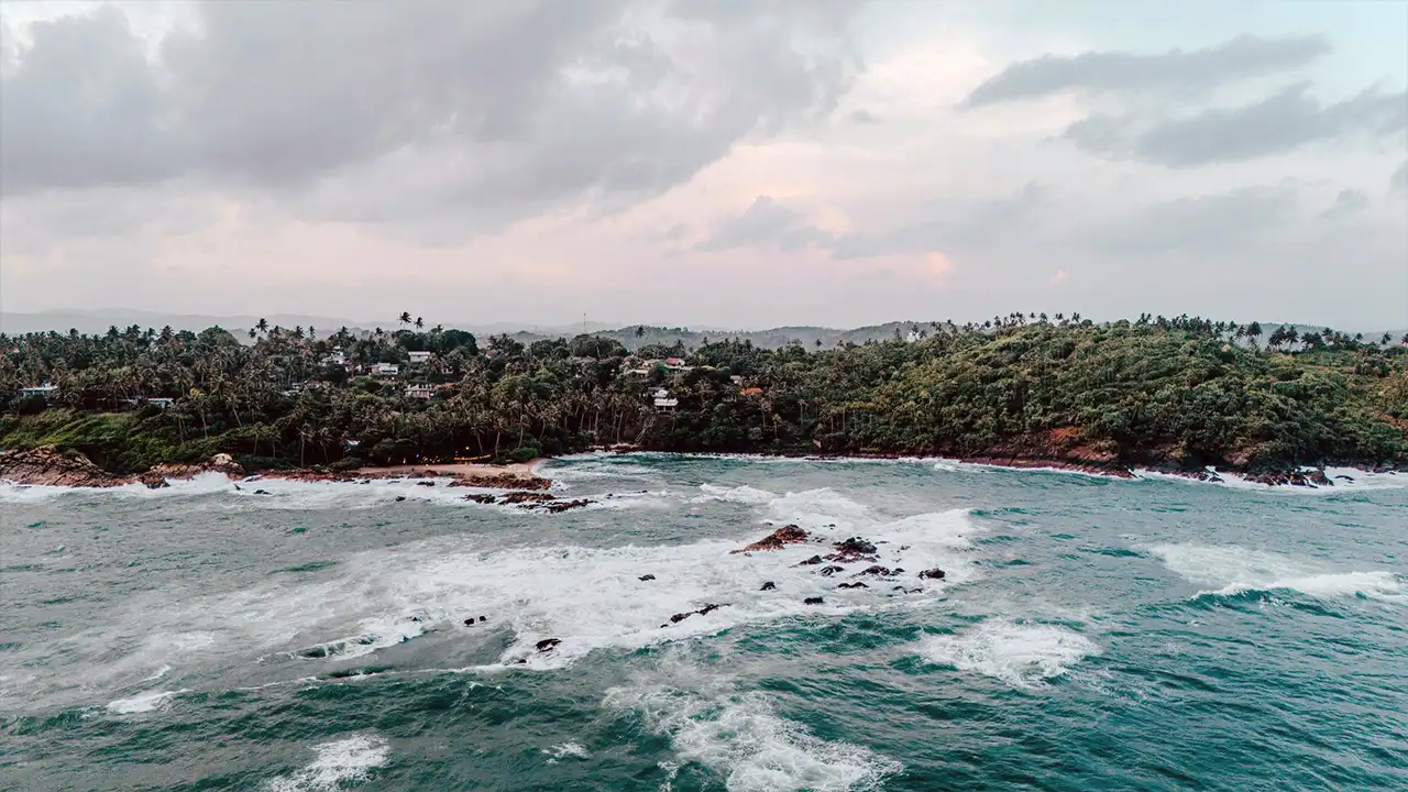 Hiriketiya as a gateway to Sri Lanka’s southern coast and far south