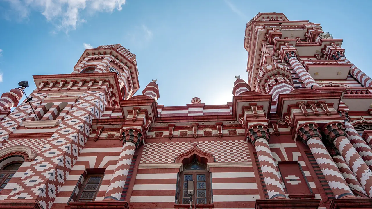 Jami Ul-Alfar Mosque (Red Mosque), Colombo, Sri Lanka