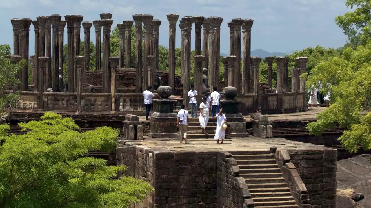 Medirigiriya location map in Sri Lanka – ancient Vatadage and cultural heritage site near Polonnaruwa