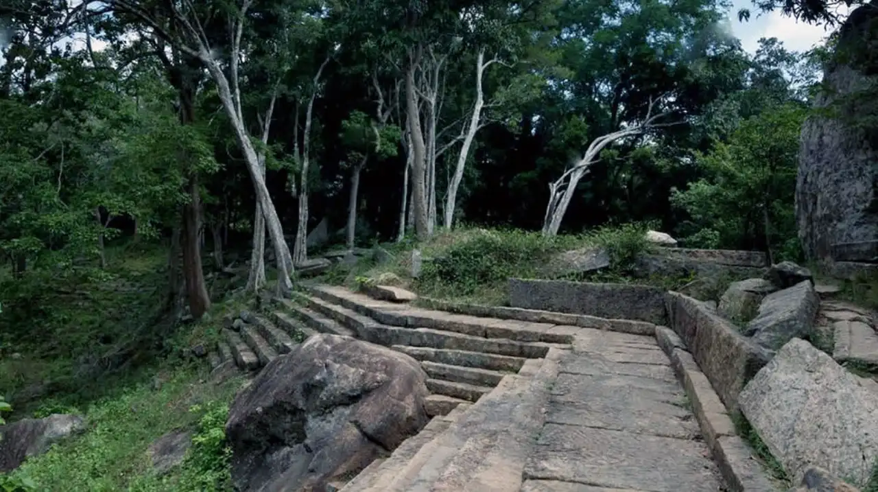 Ritigala location map in Sri Lanka – ancient forest monastery near Habarana and Anuradhapura