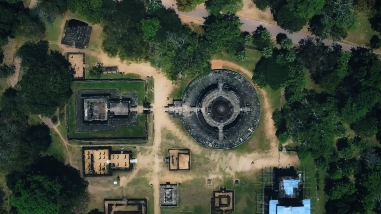 Medirigiriya Vatadage Sri Lanka – rarely visited ancient circular shrine in a peaceful cultural setting