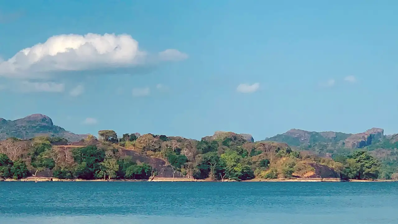 Where Gal Oya National Park is located in Sri Lanka