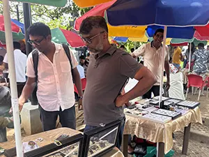 Gem market and trading quarter on the Sapphire Trail in Sri Lanka