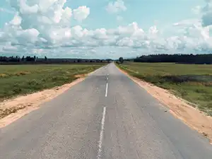 Scenic drive to Trincomalee through Sri Lanka’s countryside