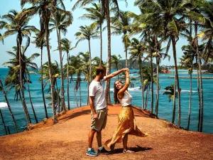 Visit Coconut Tree Hill and Parrot Rock in Mirissa, Sri Lanka