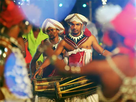 Traditional Sri Lankan Drummer Performance – Sri Lanka Travel Tours